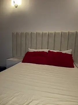 Mia Roswell online show from 04-01-26, 02:56