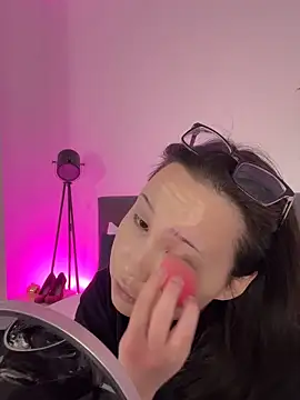 AsiaVegas online show from 09-12-25, 06:35