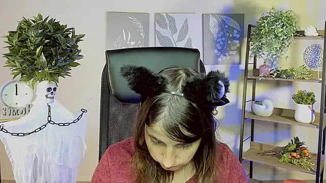 MartaEdams online show from 10-24-25, 06:10