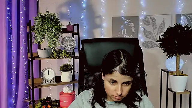 MartaEdams online show from 01-14-26, 06:19