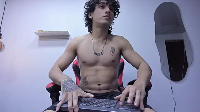 JackesTaylor online show from 10-11-25, 04:33