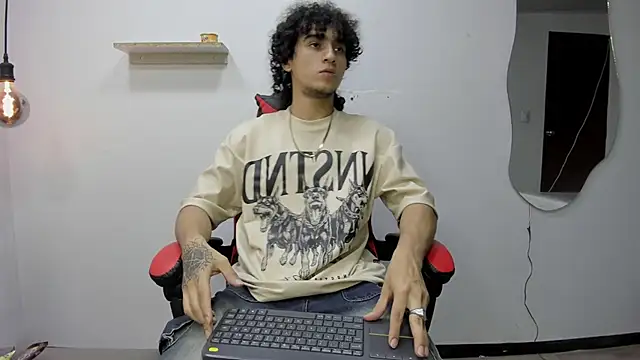 JackesTaylor online show from 11-08-25, 04:34