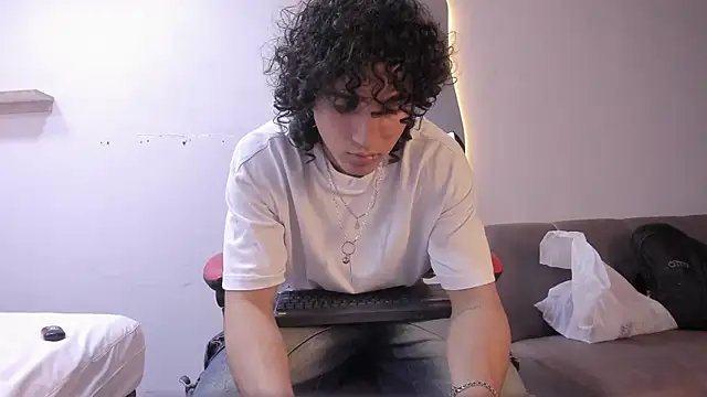 JackesTaylor online show from 02-06-26, 06:29