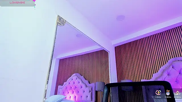 SelenaStonne online show from 11-11-25, 07:58