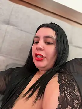 victoria amatista  online show from 06-25-26, 08:35