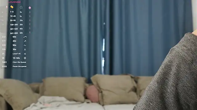 TaiteFairfield online show from 11-05-25, 07:08