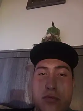 Snapshot of MVRTXN013 chatting on 11-16-25, 05:46 MVRTXN013 online show from 11-16-25, 05:46