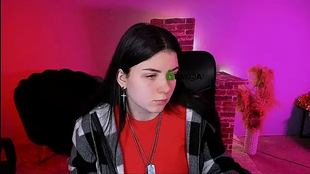 Snapshot of foxy_tease_ chatting on 01-17-26, 03:11 foxy tease online show from 01-17-26, 03:11