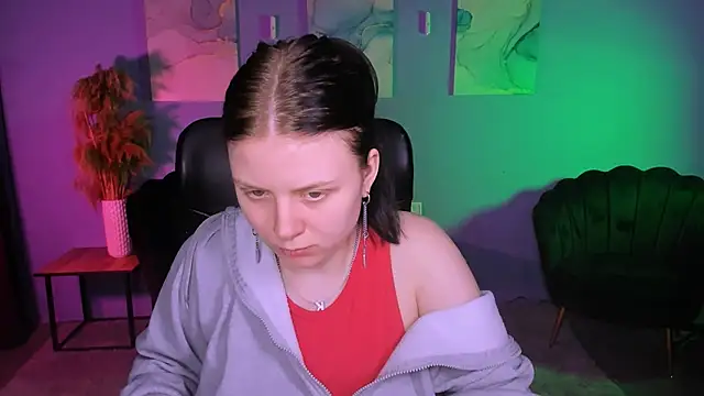 Snapshot of foxy_tease_ chatting on 03-13-26, 10:05 foxy tease online show from 03-13-26, 10:05