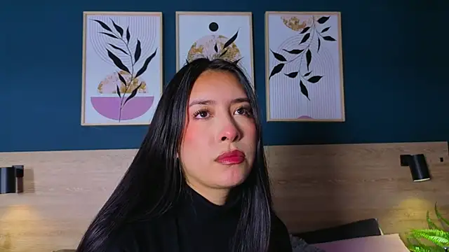 SarahMiler  online show from 11-14-25, 07:45