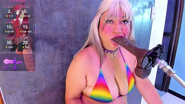 Snapshot of lisa_milf_ chatting on 10-11-25, 03:39 lisa milf online show from 10-11-25, 03:39