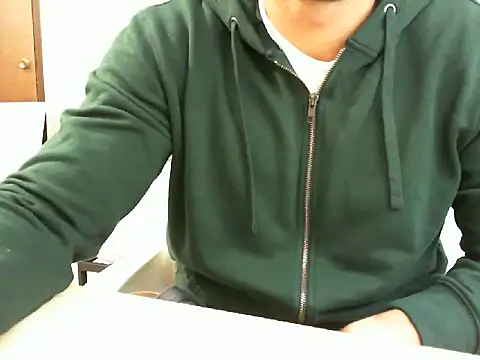 PC boy slv online show from 10-18-25, 06:41