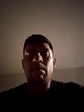 Snapshot of 1234locos chatting on 11-12-25, 06:36 1234locos online show from 11-12-25, 06:36