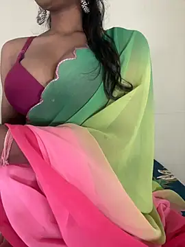 Snapshot of ruchika_ chatting on 10-30-25, 10:27 ruchika  online show from 10-30-25, 10:27