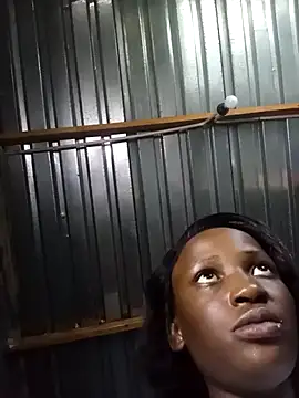 Snapshot of melaninbaebyy chatting on 04-18-26, 03:16 melaninbaebyy online show from 04-18-26, 03:16