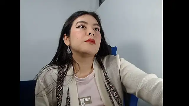 EloiseJun online show from 06-16-26, 04:37