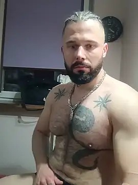 Snapshot of Barber33zk chatting on 05-26-26, 01:56 Barber33zk online show from 05-26-26, 01:56