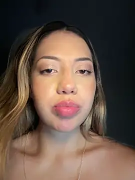 MissCat  online show from 01-13-26, 12:38