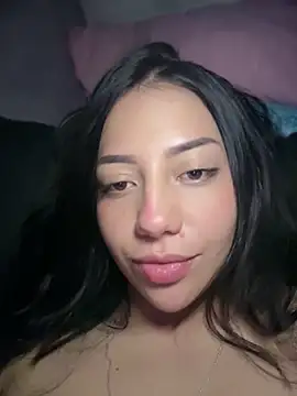 MissCat  online show from 05-18-26, 12:51