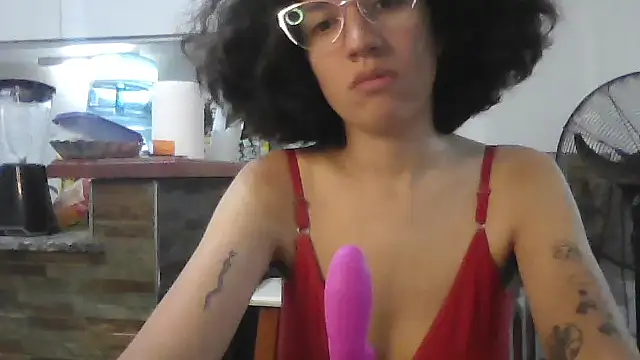 loliporomero online show from 10-18-25, 02:58