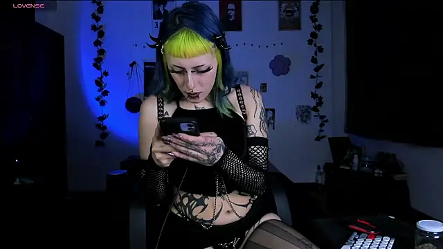 kattusauruss online show from 02-14-26, 02:19