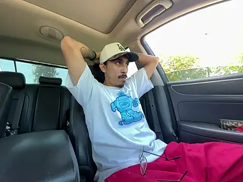 bigdickkane300 online show from 06-06-26, 10:03