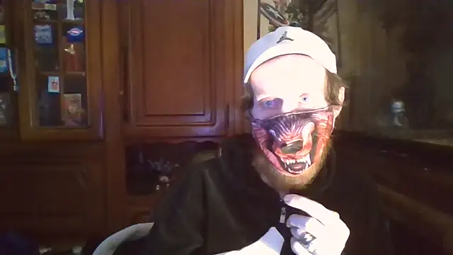 zipman92 online show from 12-18-25, 02:45