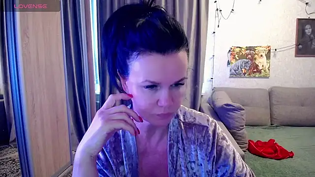 Snapshot of CollenRodrigezz_zz chatting on 06-07-26, 03:16 CollenRodrigezz zz online show from 06-07-26, 03:16