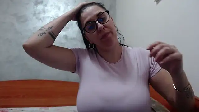 jollene online show from 12-19-25, 02:35