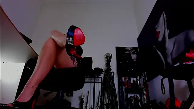 demisweet online show from 02-25-26, 08:02