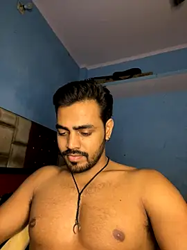 Snapshot of fireboyyyyy chatting on 10-13-25, 10:10 fireboyyyyy online show from 10-13-25, 10:10