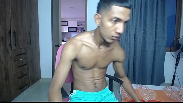 miguelmarcus online show from 10-11-25, 01:09