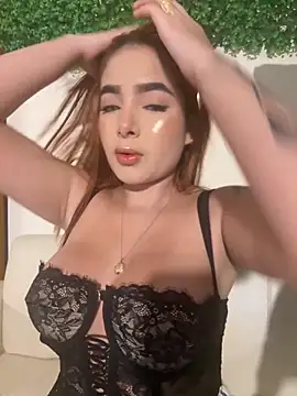 Amy ruizz online show from 11-13-25, 09:52