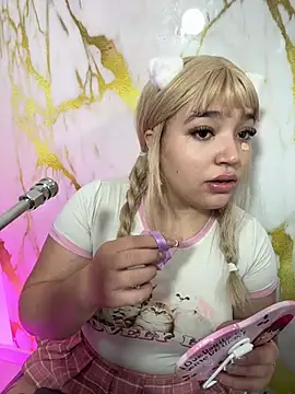 Snapshot of hinata_dolly chatting on 05-10-26, 11:48 hinata dolly online show from 05-10-26, 11:48