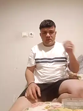 nihattttttttttttttt online show from 12-18-25, 07:09