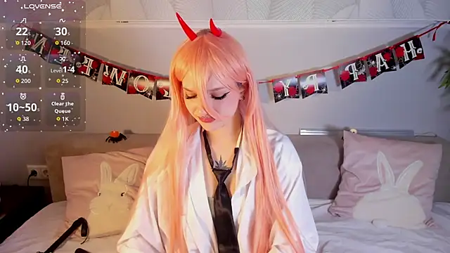 Molly Platt online show from 10-30-25, 09:22