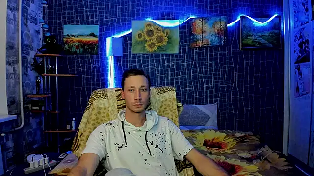 CuteBoy228 online show from 11-27-25, 09:39