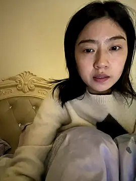 Olivia-l online show from 12-04-25, 02:15