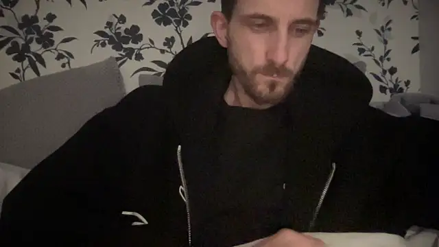 Big8inchUncutCock online show from 04-08-26, 07:14