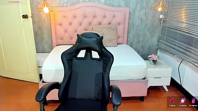 lissa jhonsoon online show from 04-21-26, 03:02