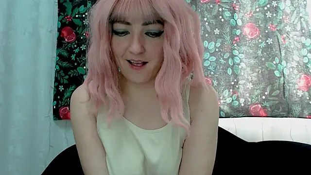 MagicPink online show from 05-06-26, 01:16