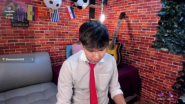 Snapshot of Thiago_Kozak chatting on 06-23-26, 12:36 Thiago Kozak online show from 06-23-26, 12:36