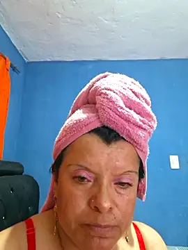 Hanna Kieran online show from 11-24-25, 10:53