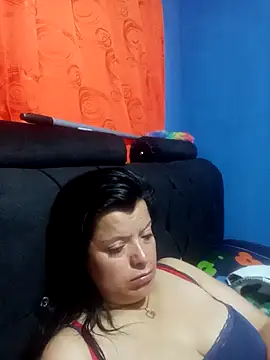 Hanna Kieran online show from 11-28-25, 10:51