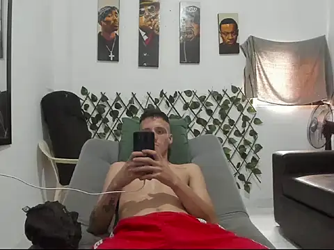 Latins Boss online show from 04-16-26, 10:23