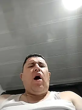 BigCristh79 online show from 10-30-25, 12:28