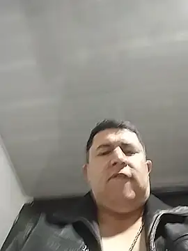 BigCristh79 online show from 05-26-26, 01:07