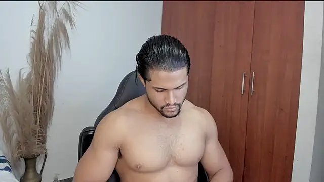 Evansdark1 online show from 07-02-26, 11:22