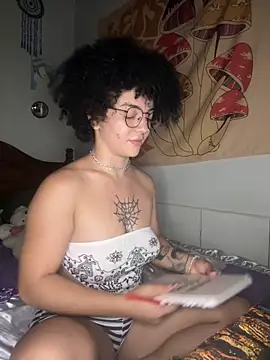 CamillyBlum online show from 03-08-26, 01:36