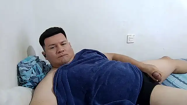 Snapshot of fuckynations chatting on 07-05-26, 01:12 fuckynations online show from 07-05-26, 01:12